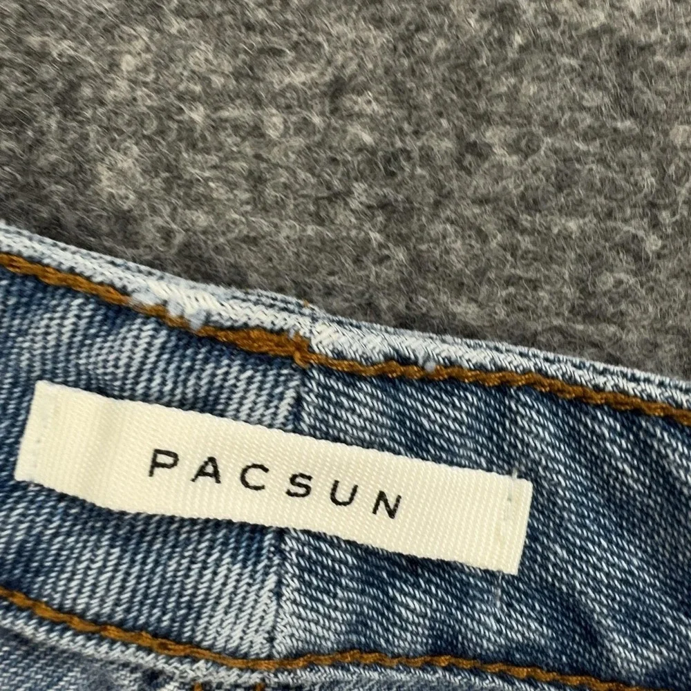 PacSun Mom Shorts Womens 26 Blue Denim Distressed Cutoff Fringe 3 Inseam Casual